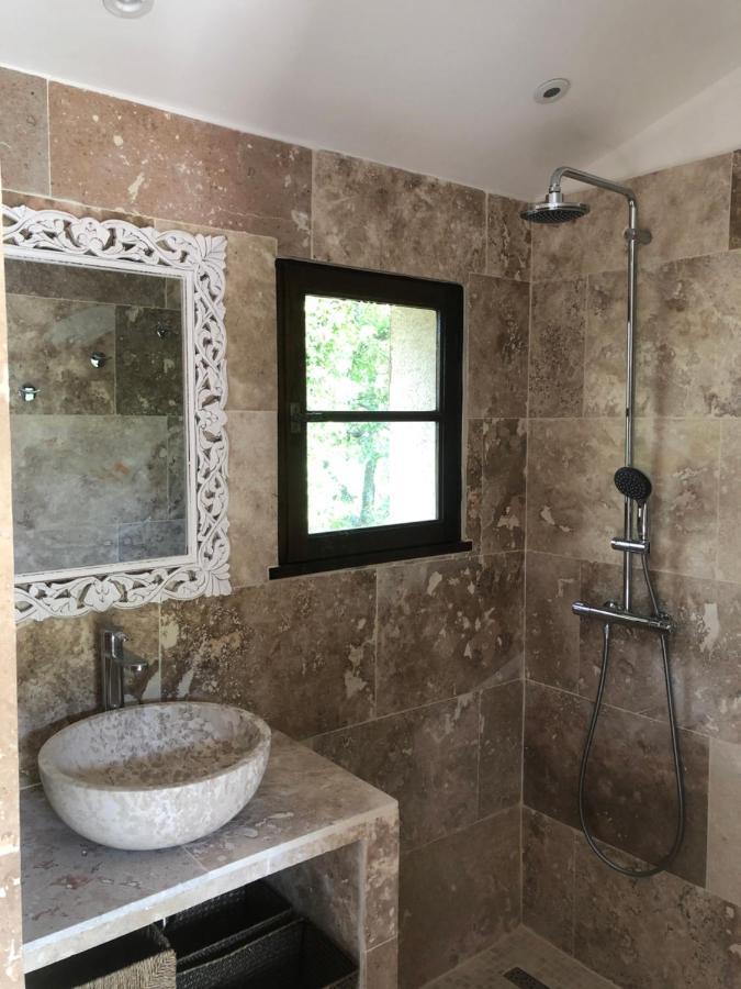 Appartement Les Mazets de la Cascade à Salernes Extérieur photo